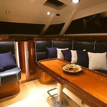 Botel Italo Sailing Yachts *